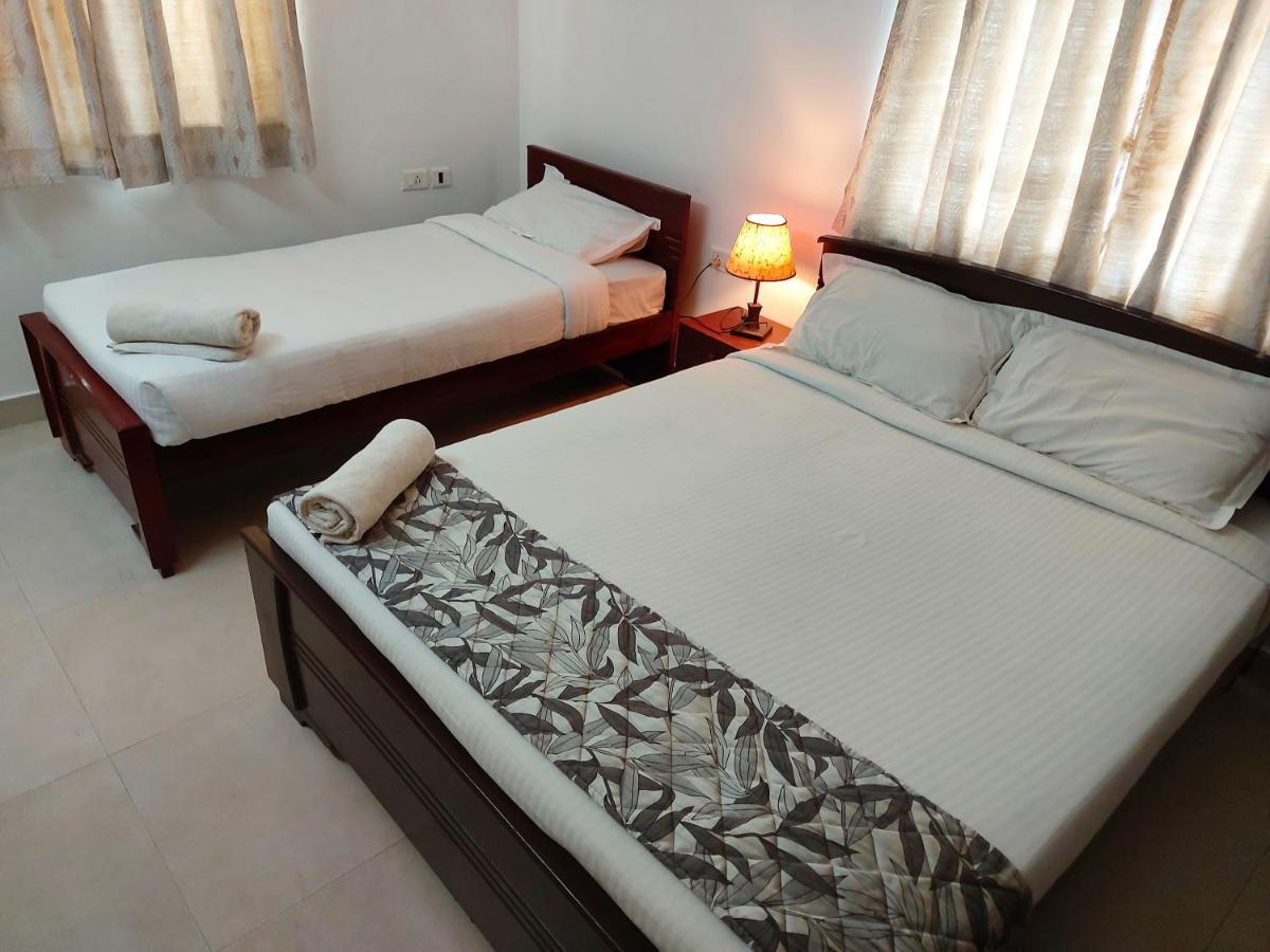 Hotel Avuraa Hospitality India Chennai Exterior foto